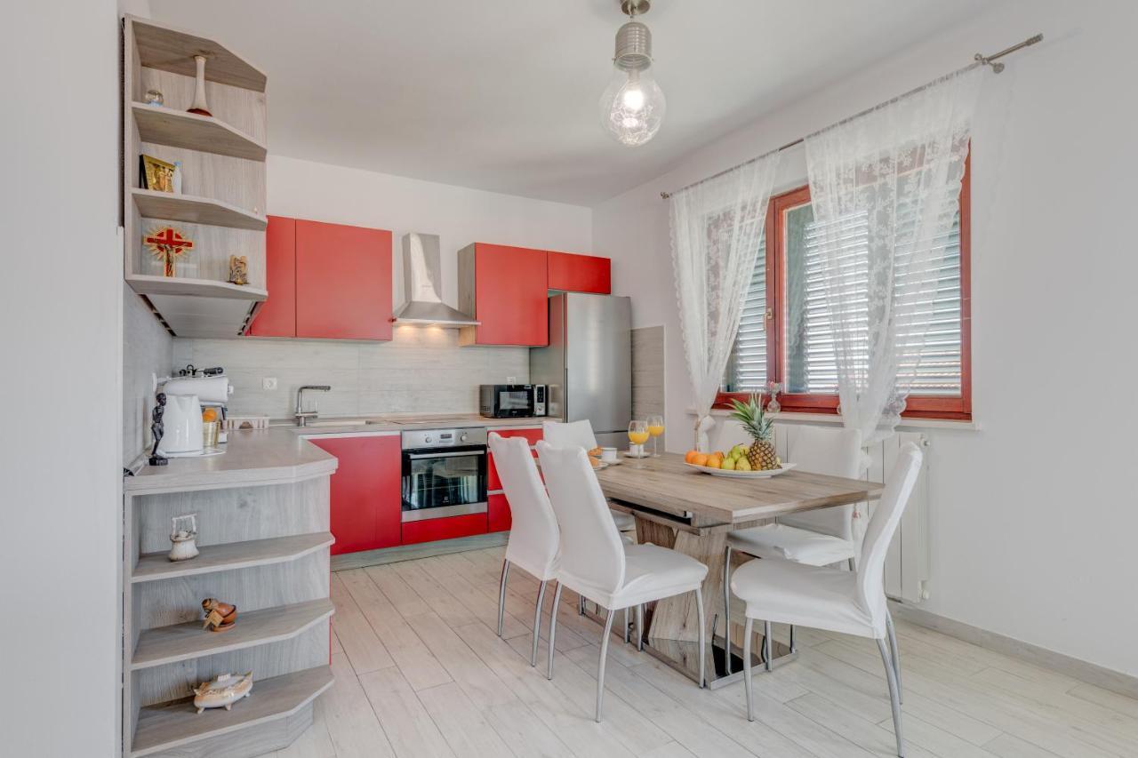 Apartman Aurelia Podstrana Zewnętrze zdjęcie