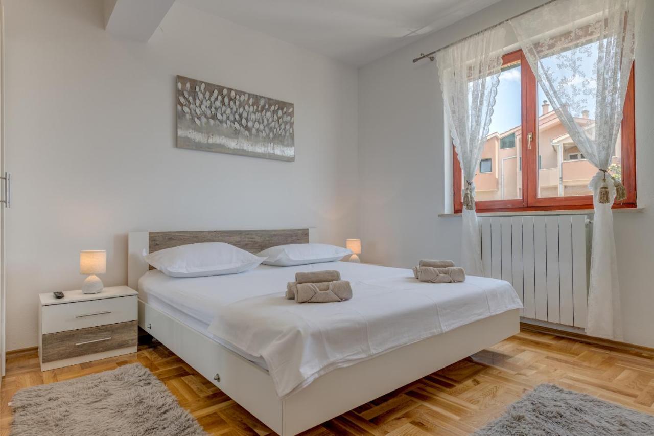 Apartman Aurelia Podstrana Zewnętrze zdjęcie
